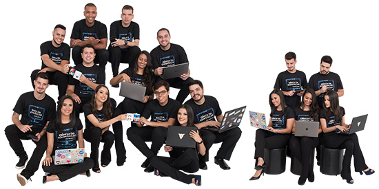 Fotos de Formatura no Estúdio - Melhores Ideias e Dicas para o Ensaio Fotográfico em Estúdio Fotos de Formatura em Estúdio Pequeno Grupo 5 - Fotos de Formatura no Estúdio - Melhores Ideias e Dicas para o Ensaio Fotográfico em Estúdio