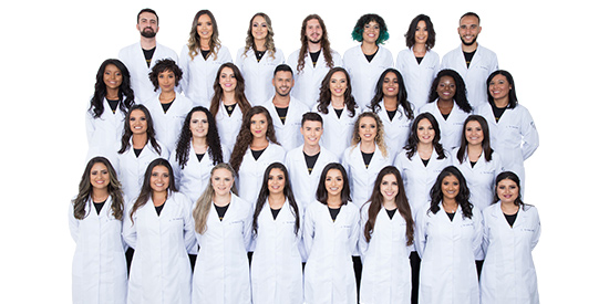 Fotos de Formatura no Estúdio - Melhores Ideias e Dicas para o Ensaio Fotográfico em Estúdio Fotos de Formatura no Estúdio Turma 6 - Fotos de Formatura no Estúdio - Melhores Ideias e Dicas para o Ensaio Fotográfico em Estúdio
